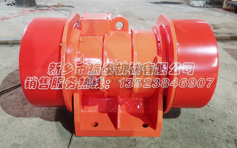赤壁振動(dòng)電機(jī)MVE200/3型發(fā)貨通知